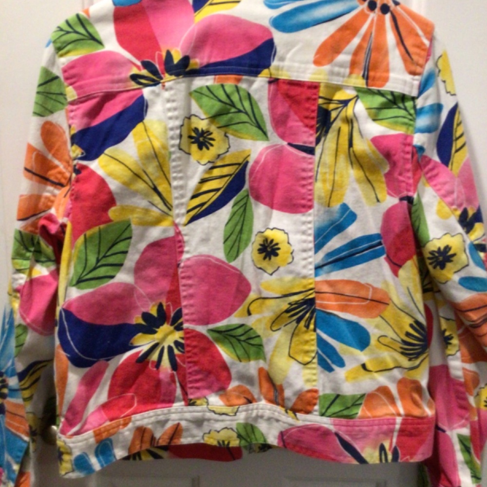 Spring  Zip Up Jacket - Picture 4 of 4